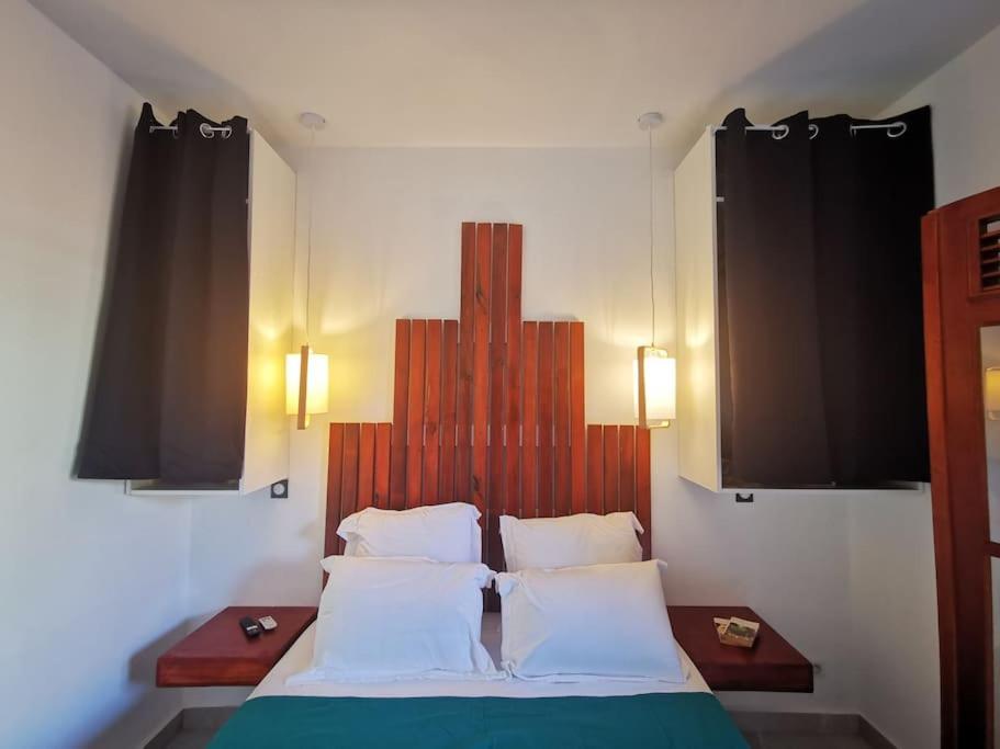 Studio Koton - 3 Etoiles - Deshaies Centre 外观 照片